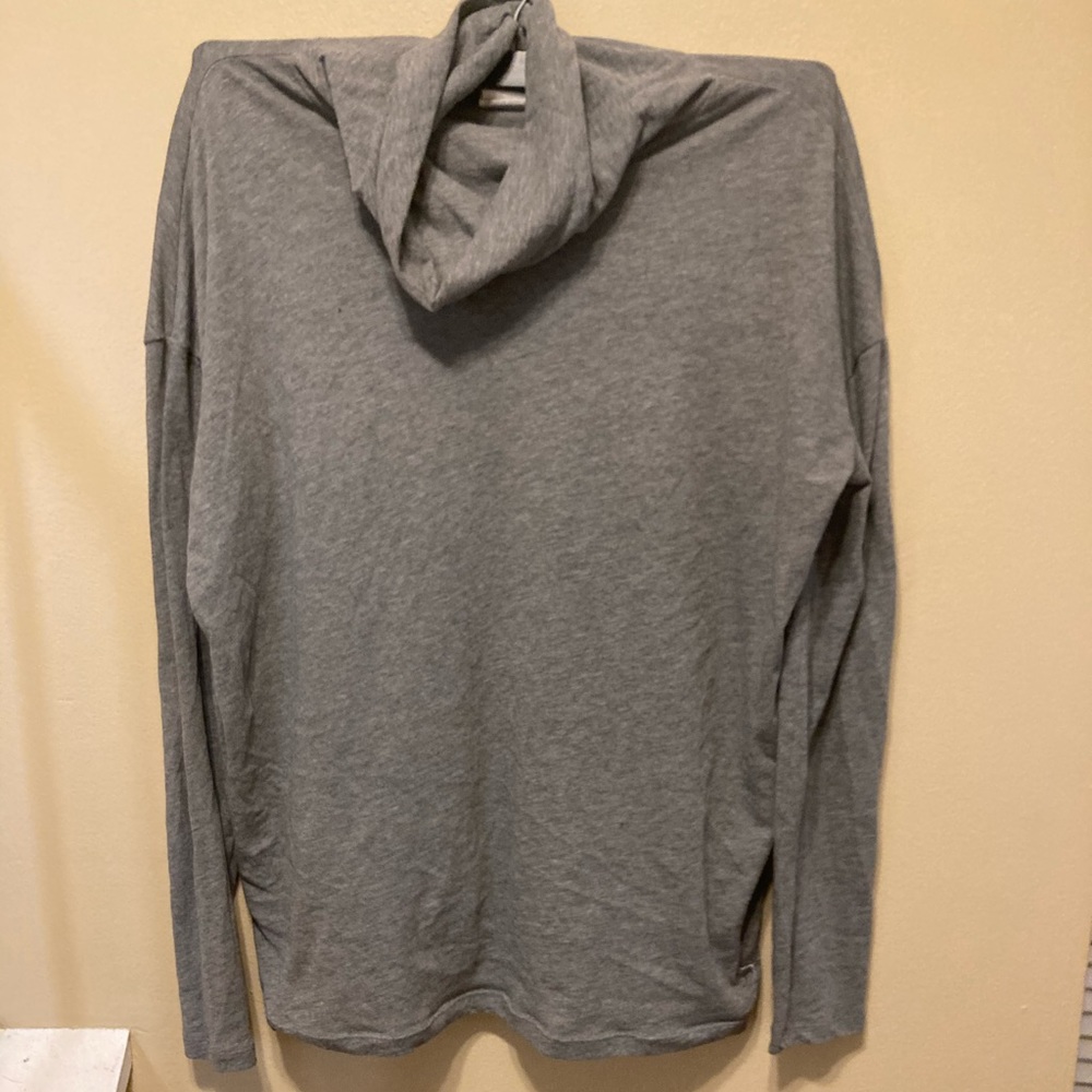 VS Pink light weight turtleneck